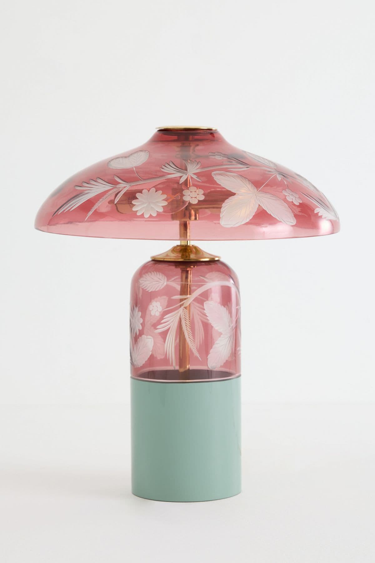 Cyndi Etched Flower Glass Table Lamp